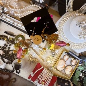 Wedding cake Gold Pink Dangle chandelier Earrings